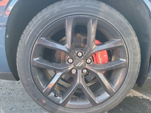 Used 2020 Dodge Challenger SXT w/ Blacktop Package RWD image 9