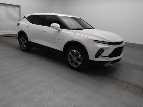 Used 2024 Chevrolet Blazer LT FWD image 11