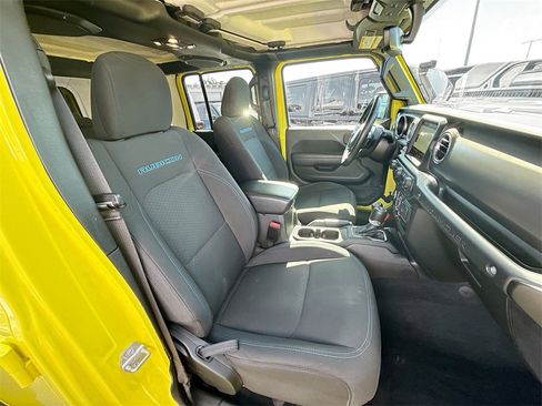Used 2022 Jeep Wrangler Unlimited Rubicon 4xe image 32
