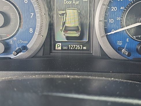 Used 2020 Toyota Sienna Limited Premium image 16