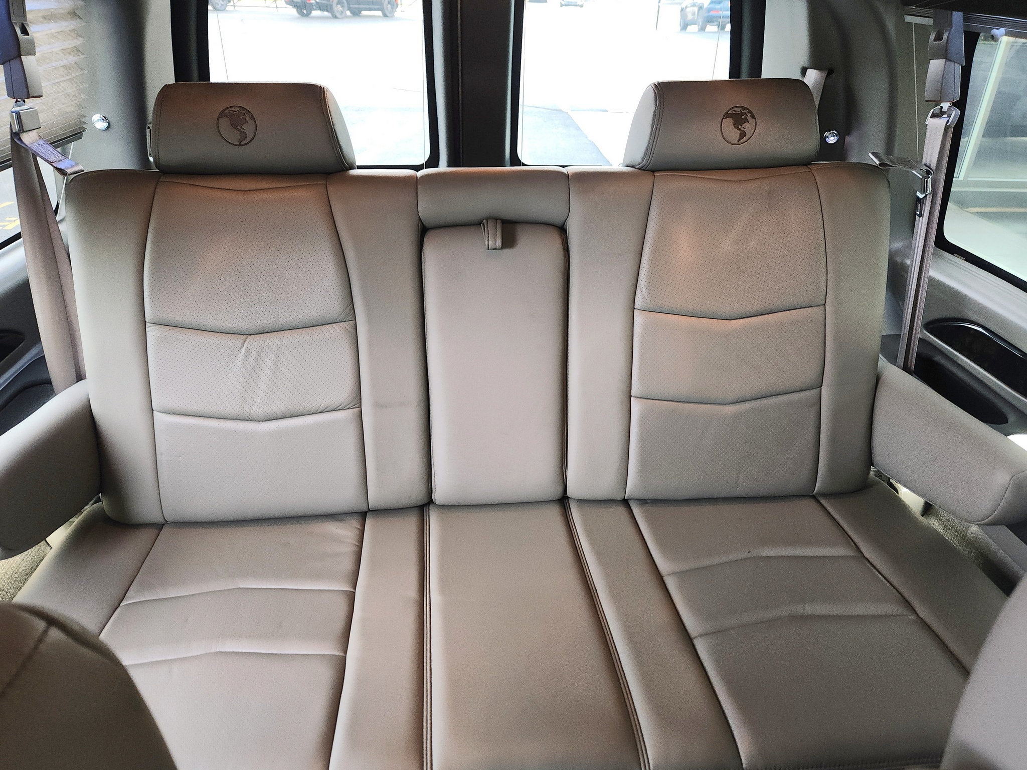 Used 2022 GMC Savana 2500 w/ Enhanced Convenience Package RWD image 45