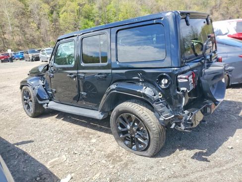 Used 2022 Jeep Wrangler Unlimited Sahara AWD/4WD image 4