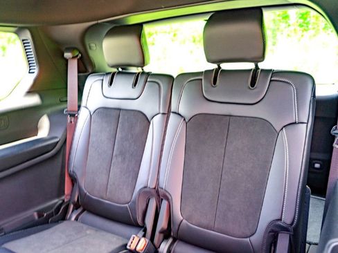 New 2025 Jeep Grand Cherokee L Altitude RWD image 26