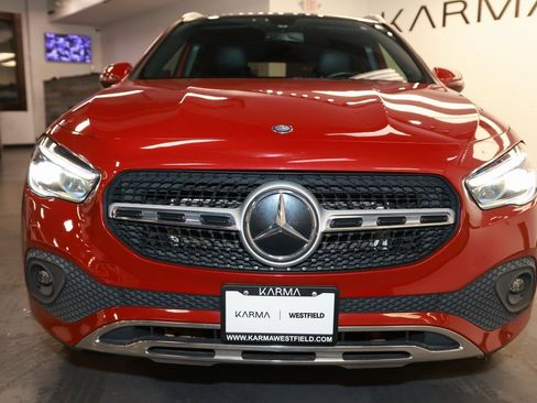 Used 2022 Mercedes-Benz GLA 250 4MATIC image 2