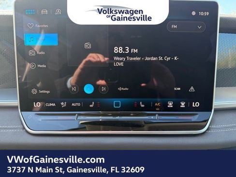 New 2026 Volkswagen Tiguan SE image 21