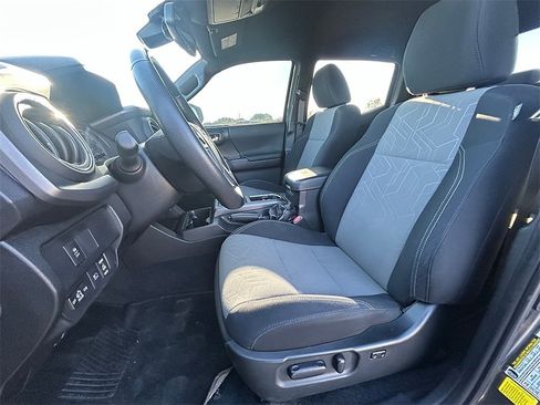 Used 2023 Toyota Tacoma SR5 image 6
