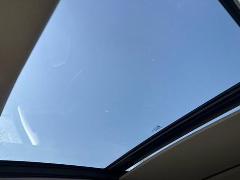 Used 2014 Cadillac SRX Luxury w/ Driver Awareness Package image 28