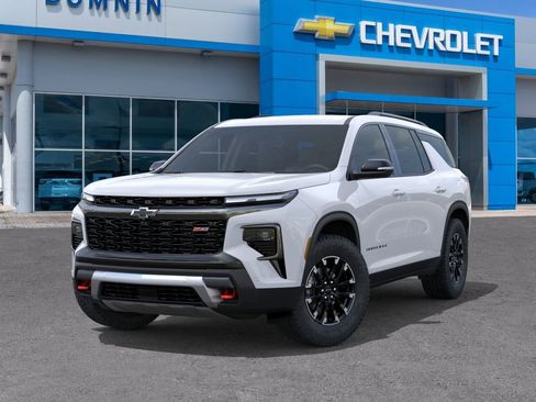New 2026 Chevrolet Traverse Z71 w/ Enhanced Driving Package AWD/4WD image 7