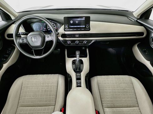 Certified 2024 Honda HR-V LX image 29