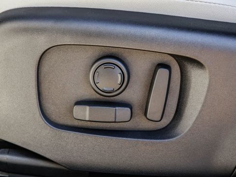 New 2026 Land Rover Range Rover Evoque S AWD/4WD image 22