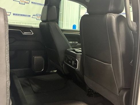 Used 2025 Chevrolet Silverado 1500 High Country w/ Technology Package AWD/4WD image 48