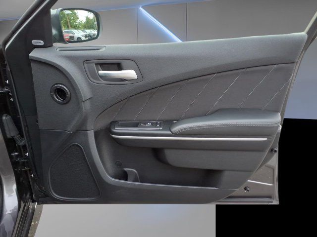 Used 2019 Dodge Charger Scat Pack RWD image 30