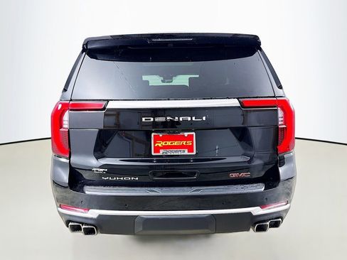 New 2026 GMC Yukon Denali w/ Denali Reserve Package AWD/4WD image 7