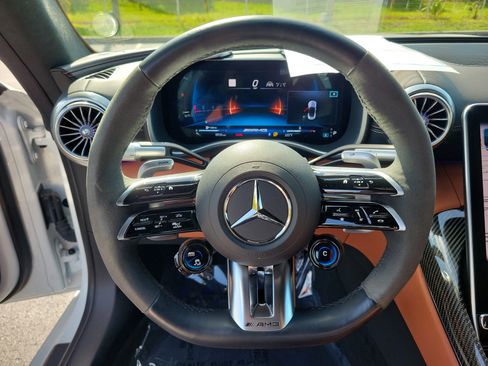 Used 2023 Mercedes-Benz SL 55 AMG 4MATIC image 27