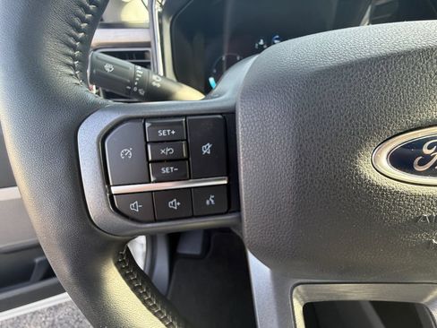 Used 2023 Ford F350 Lariat w/ Chrome Package AWD/4WD image 16
