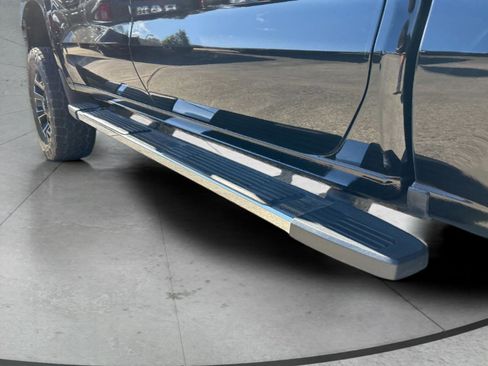 Used 2020 Chevrolet Silverado 1500 LTZ w/ LTZ Premium Package image 33