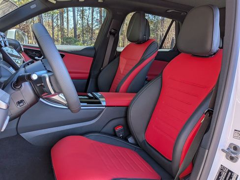Certified 2026 Mercedes-Benz GLC 300 image 16