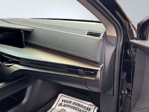 Certified 2025 Nissan Murano SL image 17