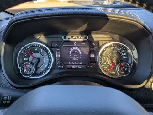 Used 2021 RAM 1500 Laramie image 27