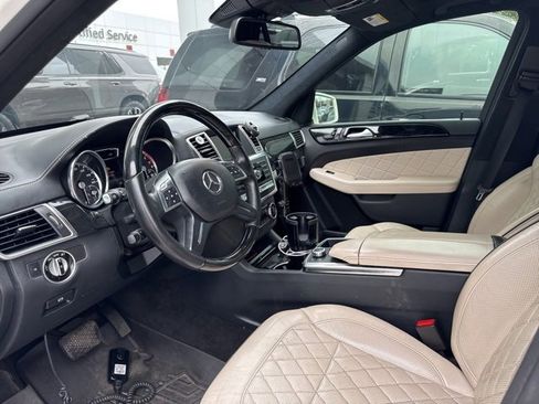Used 2014 Mercedes-Benz ML 350 BlueTEC 4MATIC image 5