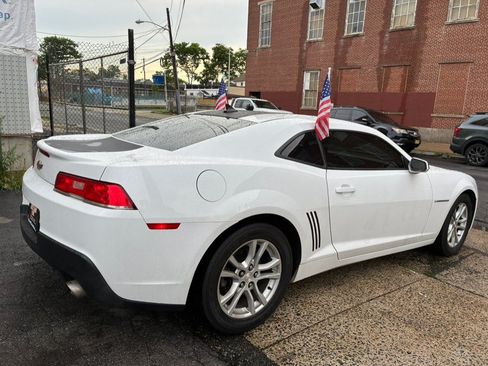 Used 2015 Chevrolet Camaro LS RWD image 5