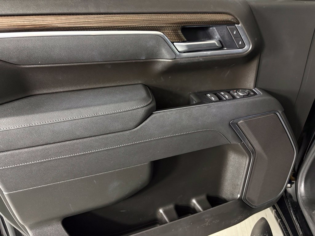 Used 2026 Chevrolet Silverado 1500 RST w/ RST Select Package RWD image 15