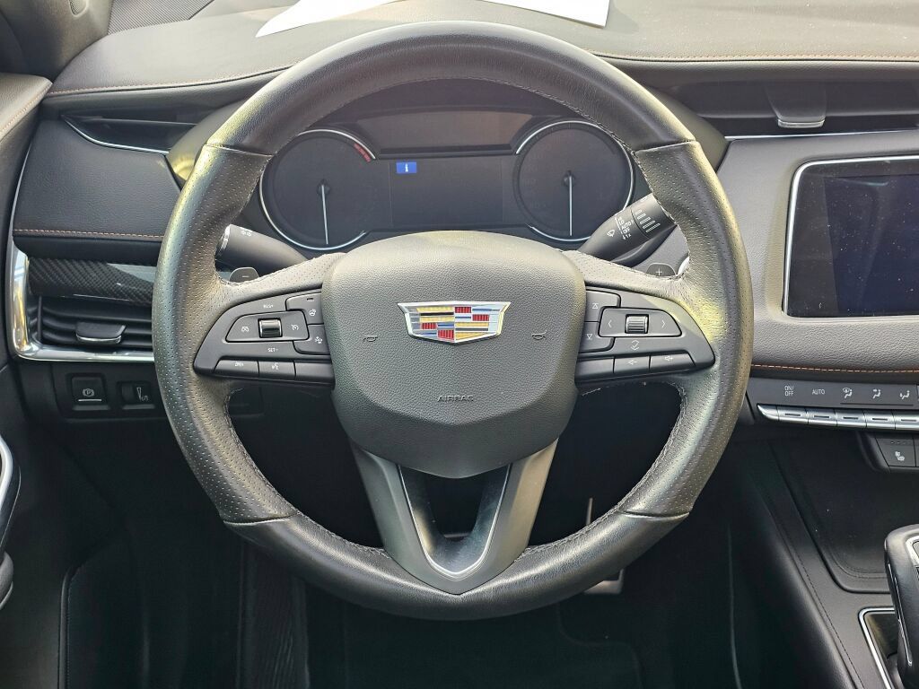 Used 2019 Cadillac XT4 Sport w/ Driver Awareness Package AWD/4WD image 19