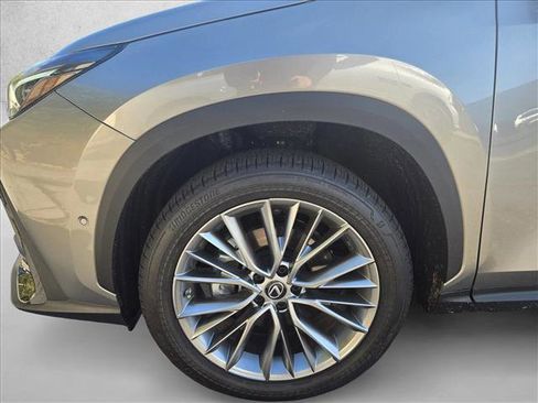 Used 2023 Lexus NX 300h AWD w/ Vision Package image 9