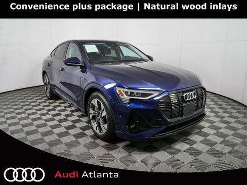 Used 2022 Audi e-tron Premium w/ Convenience Plus Package AWD/4WD image 1
