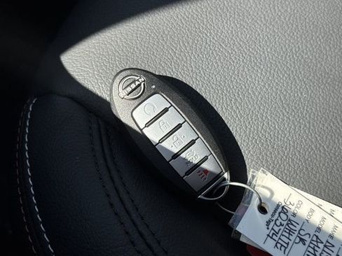 Used 2024 Nissan Altima 2.0 SR image 26