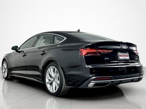 Used 2022 Audi A5 2.0T Premium image 3