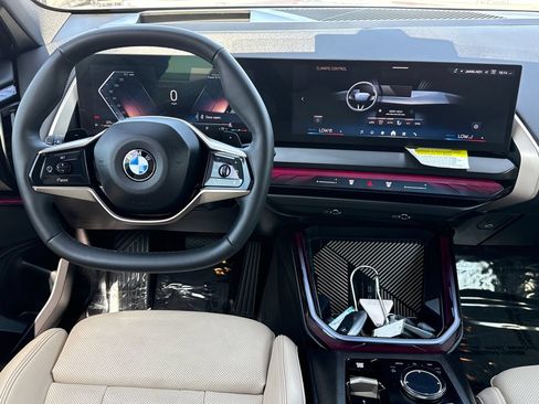 Used 2025 BMW X3 xDrive30i w/ Premium Package AWD/4WD image 20