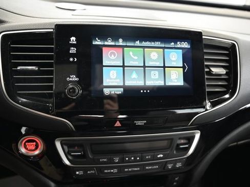Used 2022 Honda Passport Elite image 16