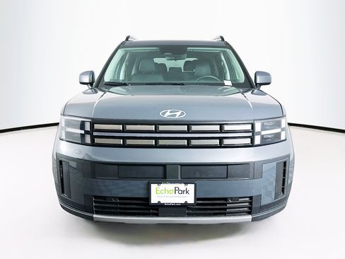 Used 2025 Hyundai Santa Fe SEL AWD/4WD image 2
