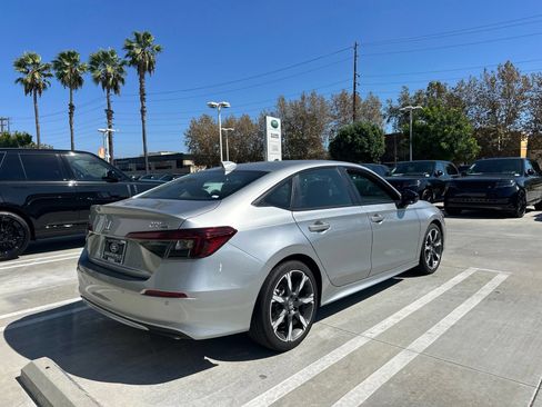Used 2025 Honda Civic Sport image 3