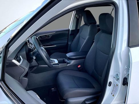 Used 2025 Toyota RAV4 LE image 11