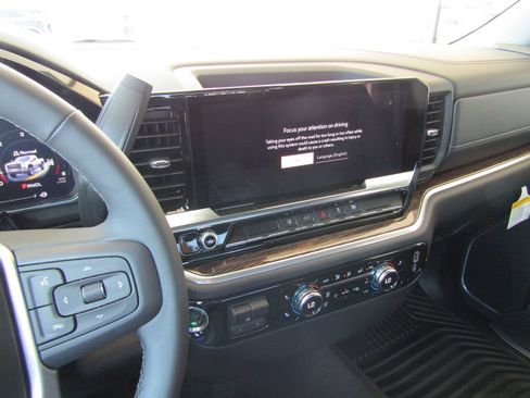New 2026 GMC Sierra 2500 SLE w/ SLE Convenience Package AWD/4WD image 27