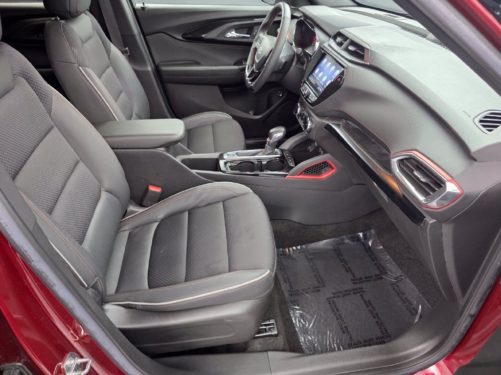Used 2023 Chevrolet TrailBlazer RS w/ Sun and Liftgate Package AWD/4WD image 26