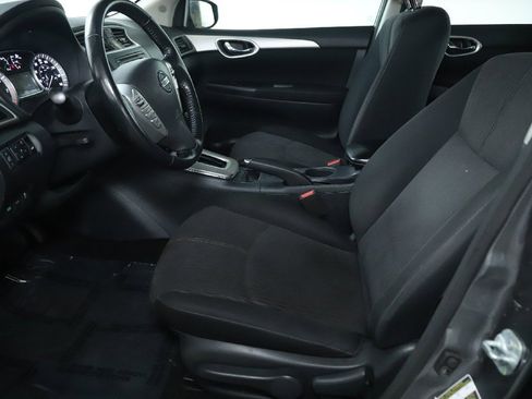 Used 2015 Nissan Sentra SV w/ Navigation Package image 18