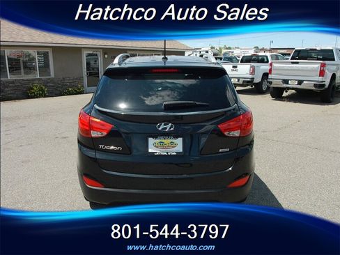 Used 2015 Hyundai Tucson SE AWD/4WD image 4