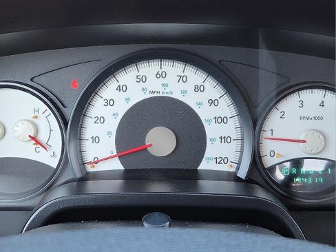 Used 2011 Dodge Dakota Big Horn w/ Utility Group image 23