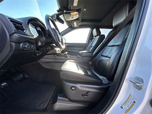 Used 2024 Dodge Durango GT image 11