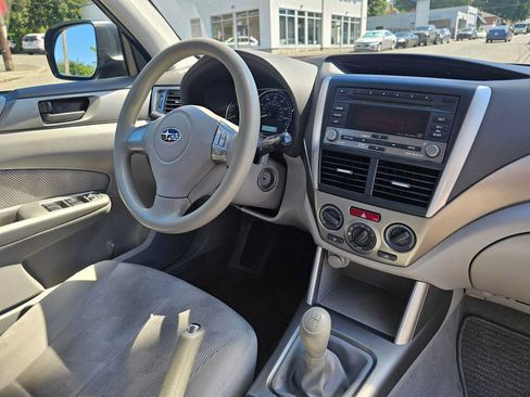 Used 2010 Subaru Forester 2.5X AWD/4WD image 12