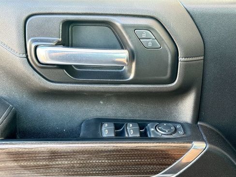 Used 2023 Chevrolet Silverado 2500 LT w/ Convenience Package AWD/4WD image 17