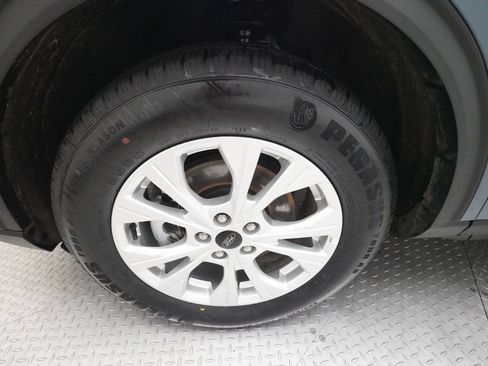 Used 2025 Ford Escape Active AWD/4WD image 24