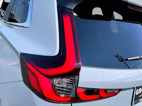 Used 2024 Honda CR-V EX image 29