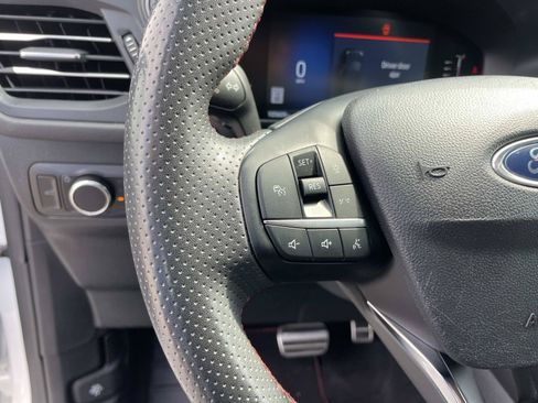 Used 2023 Ford Escape ST-Line w/ Tech Pack #1 FWD image 19
