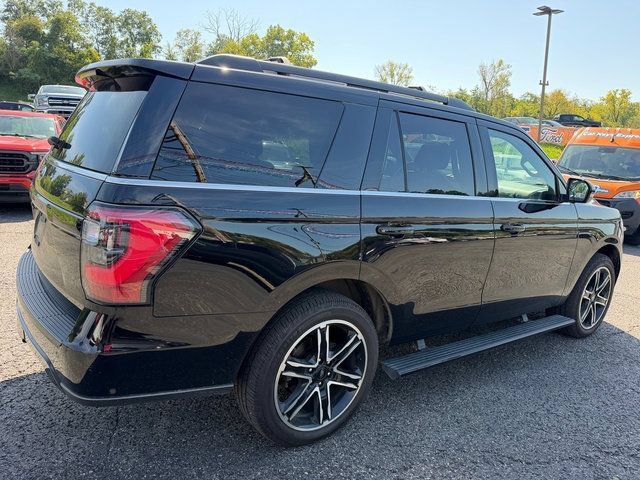Used 2021 Ford Expedition Limited AWD/4WD image 6