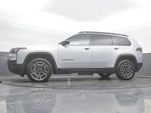 New 2026 Jeep Cherokee Limited AWD/4WD image 47