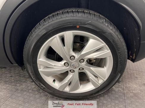 Used 2025 Buick Encore GX Preferred FWD image 24